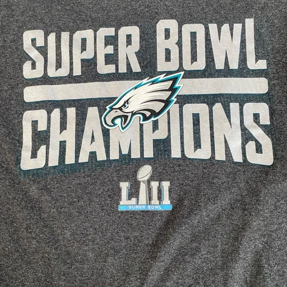 NFL Philadelphia Eagles long sleeve - Picture 2 of 2